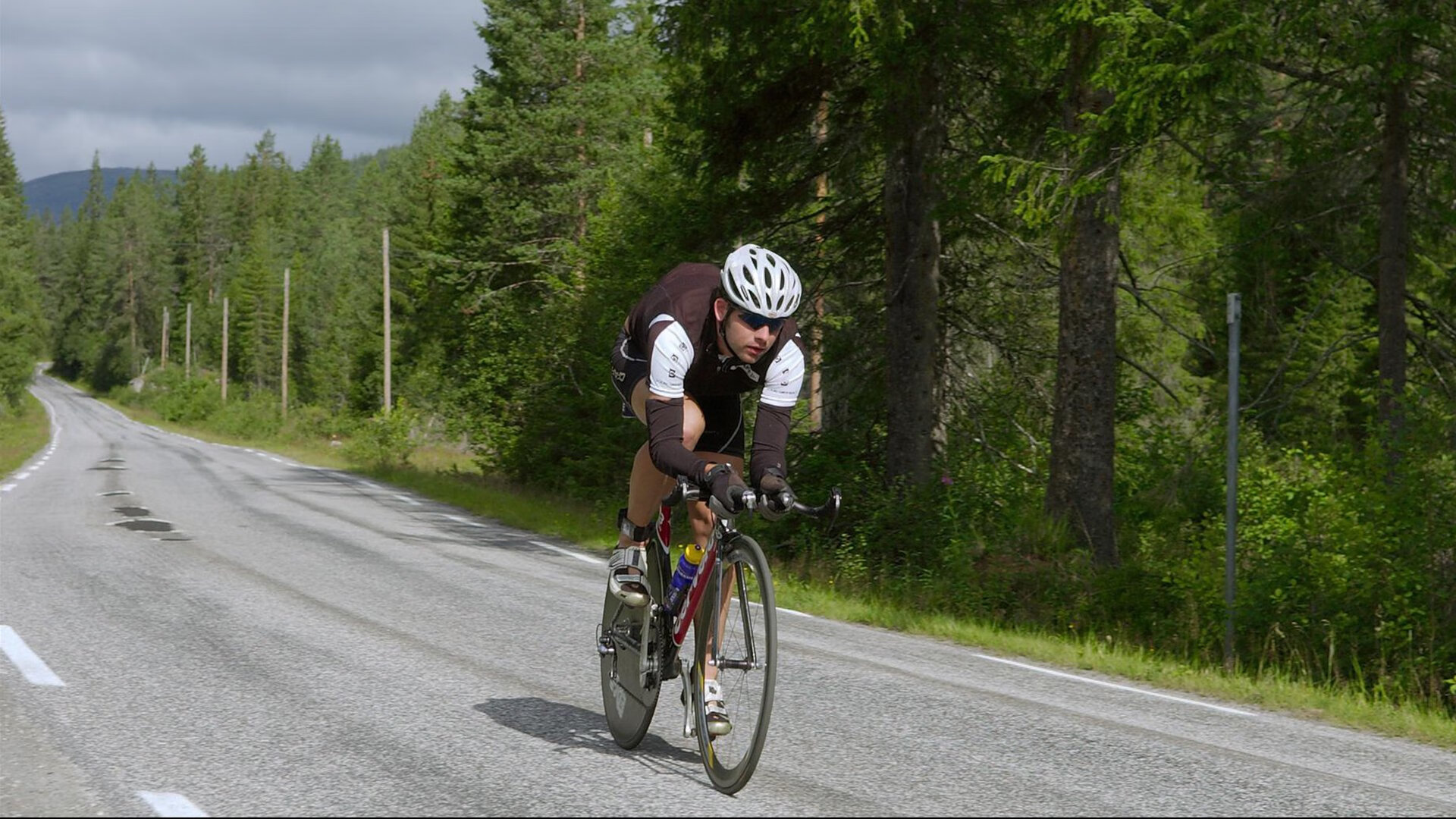 科技领域：虚拟现实+AI驱动沉浸式观赛新体验，沉浸式虚拟现实的分类